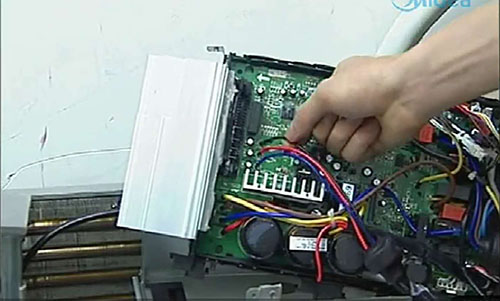 微山美的空调电话是多少